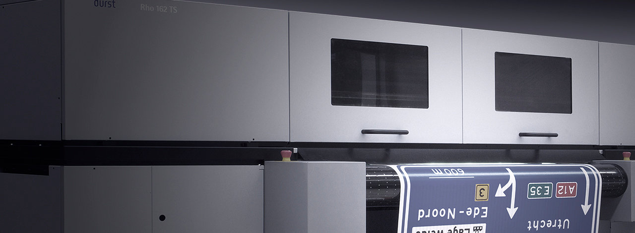 Large Format Printing Traffic Safety Systems - Durst Rho 162 TS - Inkjet-printer for the production of road traffic signs.